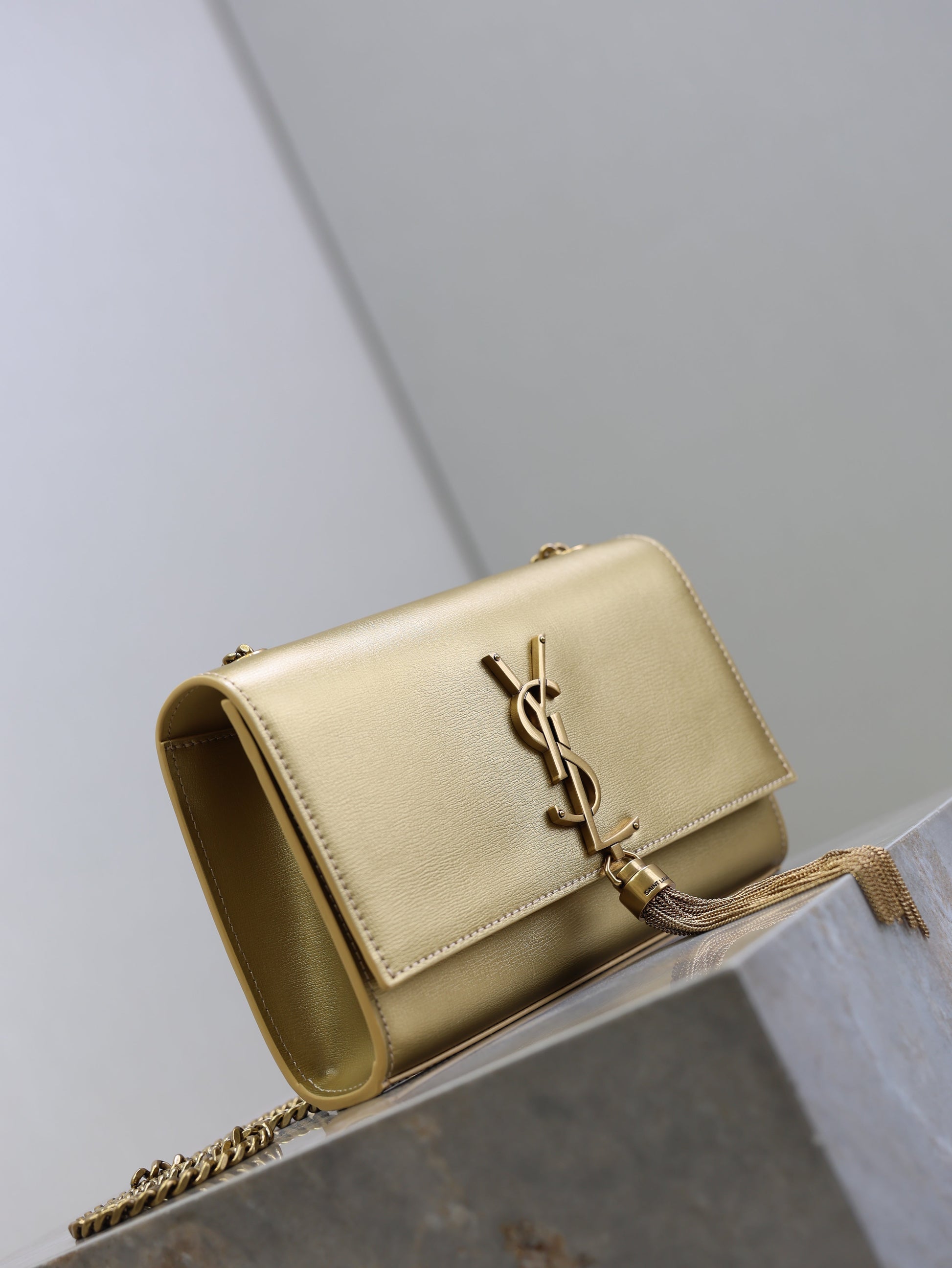 Prada Kate Small Bag 20cm Gold Metallic Calfskin. mysite