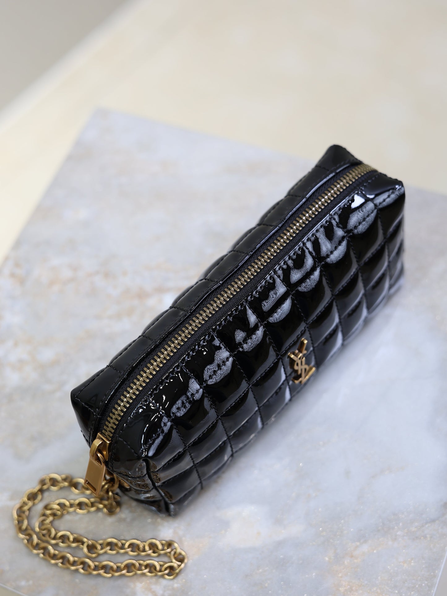 YSL Cassandre Matelassé Chain Clutch 18.5cm Black Patent Leather mysite