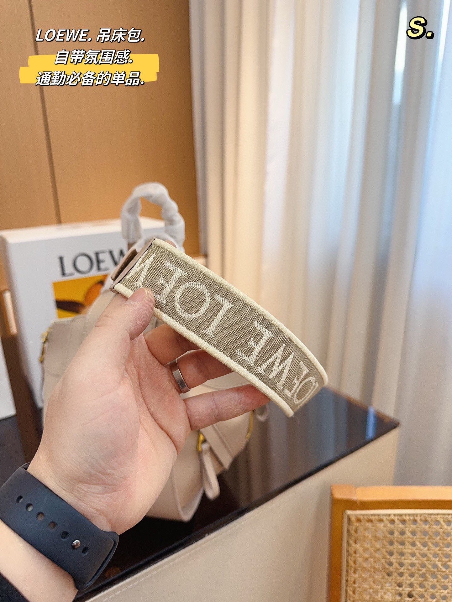 LOE 23 COMPACT HAMMOCK BAG IN SAND SATIN CALFSKIN mysite