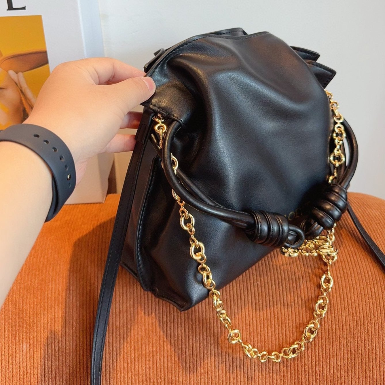 LOE 29 FLAMENCO CLUTCH IN BLACK NAPPA CALFSKIN mysite