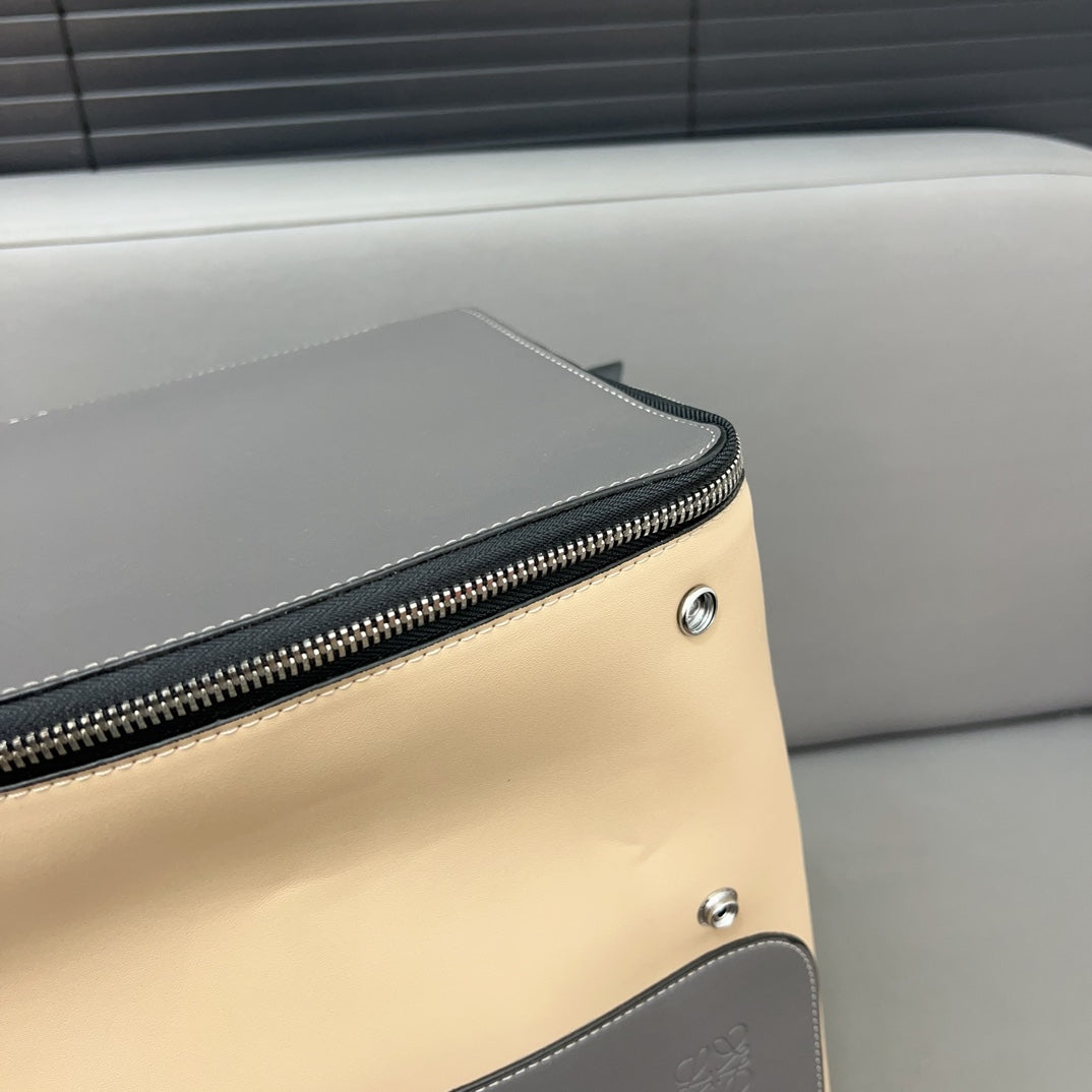 LOE GOYA BACKPACK 41 IN BLACK MIX BEIGE GRAINED CALFSKIN mysite