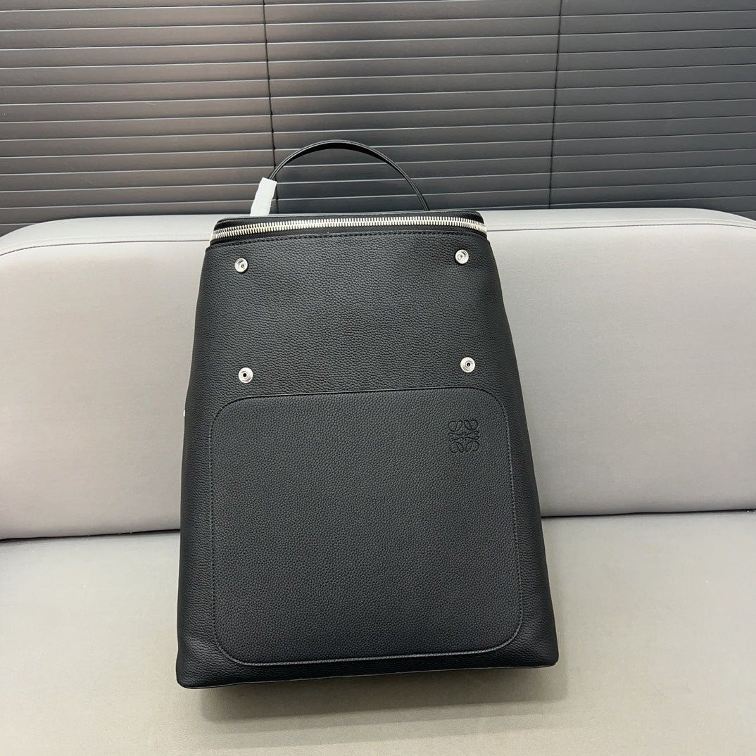 LOE GOYA BACKPACK 41 IN BLACK GRAINED CALFSKIN mysite