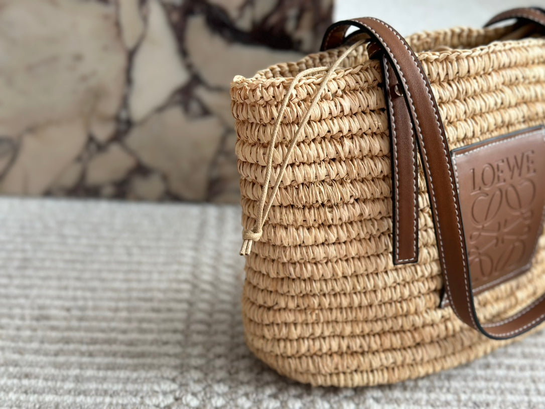 LOE 27 SUMMER WOVEN BASKET IN NATURAL RAFFIA mysite