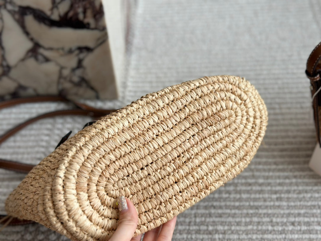 LOE 27 SUMMER WOVEN BASKET IN NATURAL RAFFIA mysite