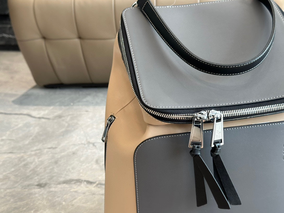 LOE GOYA BACKPACK 40 IN BLACK MIX BEIGE GRAINED CALFSKIN mysite