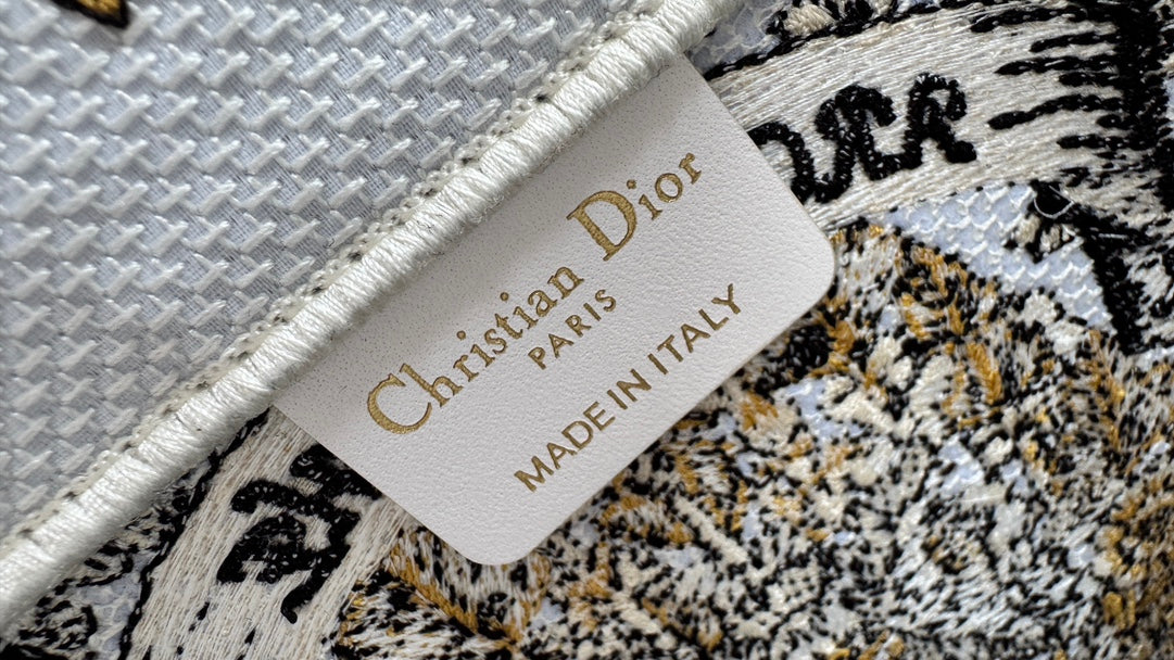 CD Book Tote 41.5 Beige White Canvas Around The World mysite