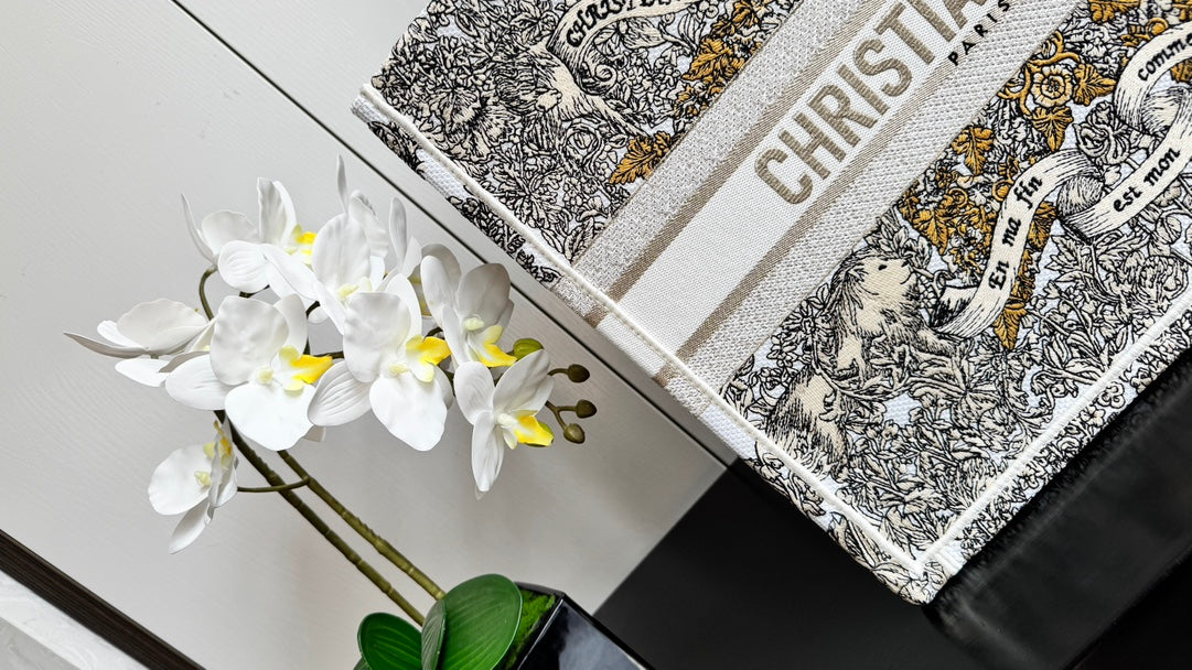 CD Book Tote 41.5 Beige White Canvas Around The World mysite