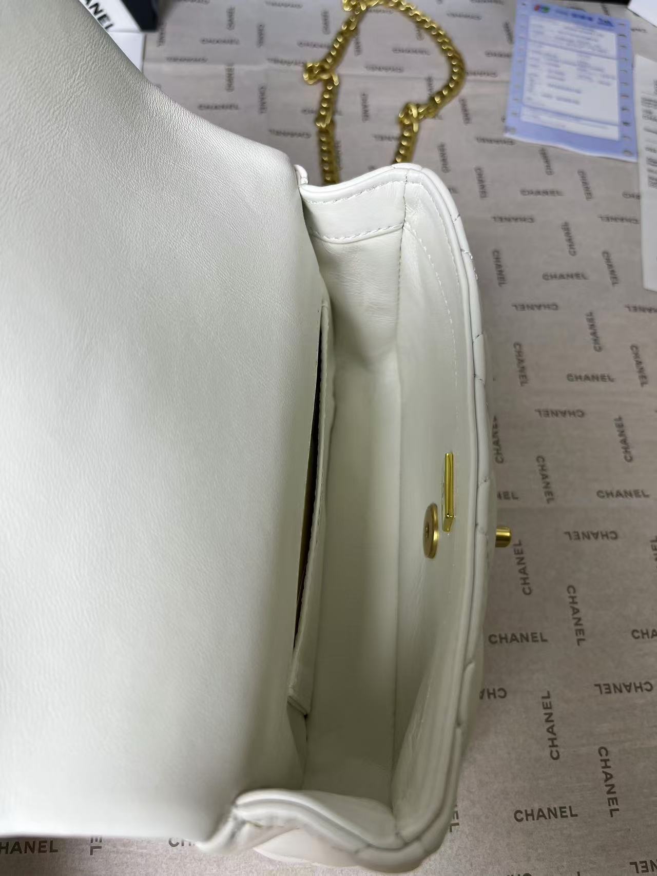 25C Mini Flap 19cm White Lambskin Gold Heart Hardware mysite