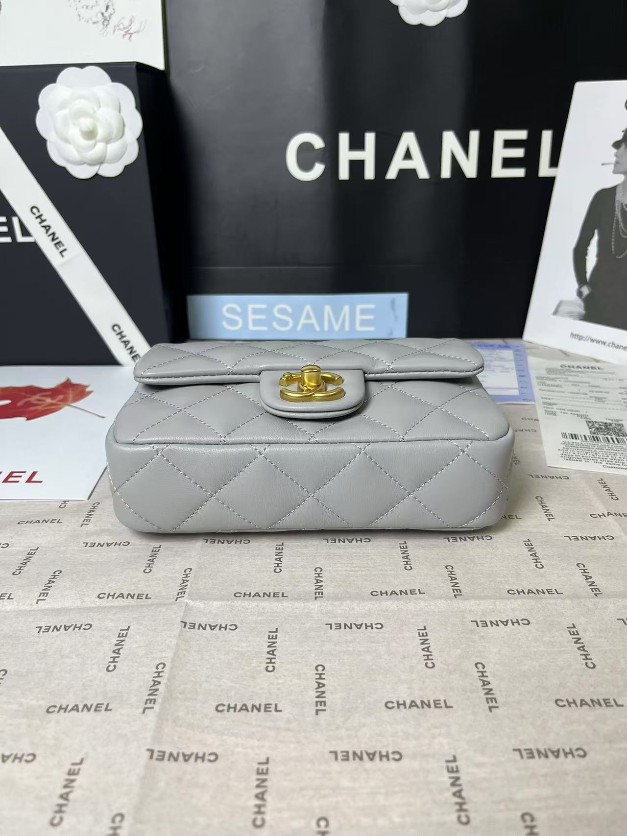 25C Mini Flap 19cm Grey Lambskin Gold Heart Hardware mysite