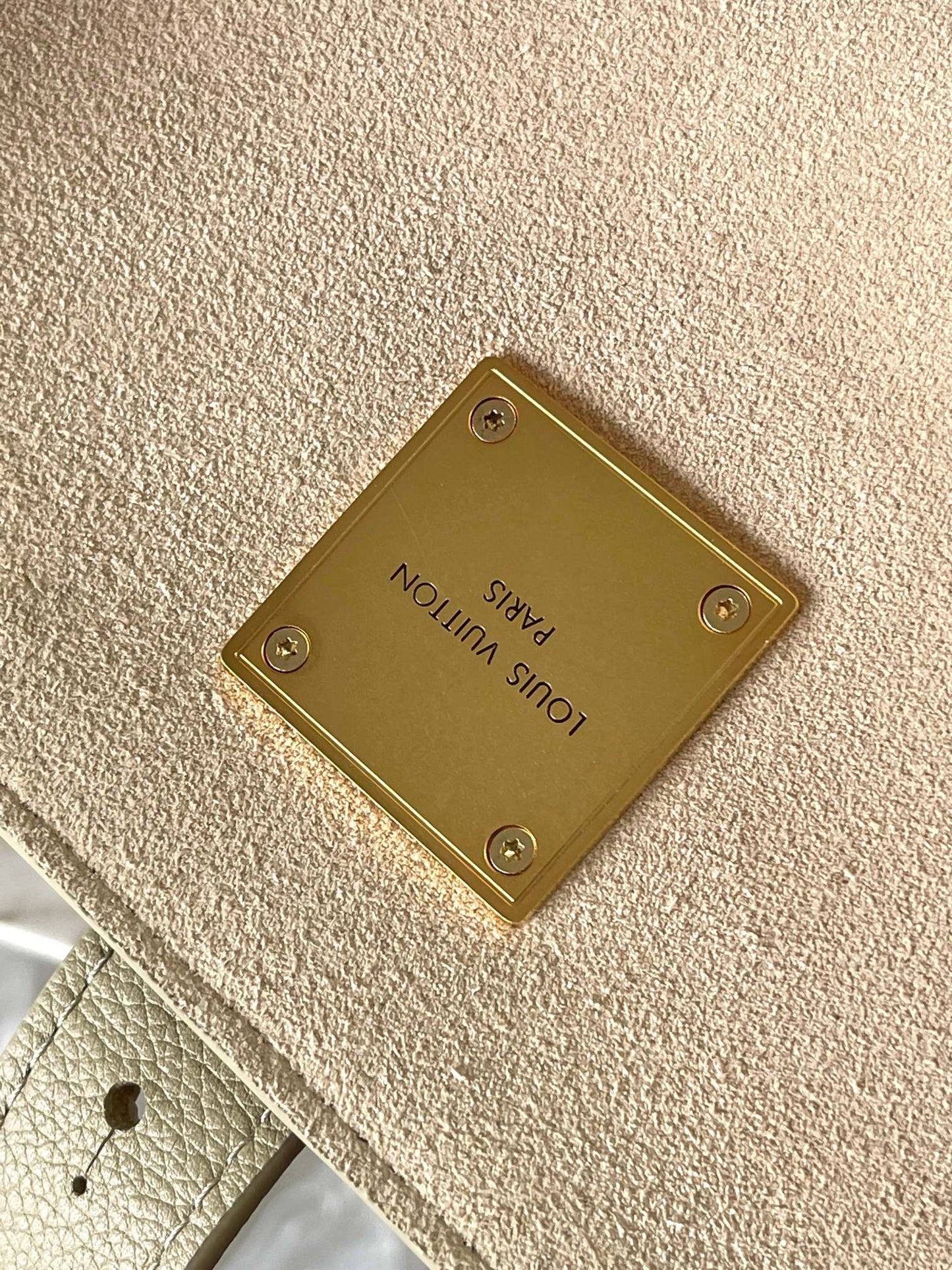 LOW KEY CABAS 47 IN BEIGE GRAINED CALFSKIN GOLD BUCKLE mysite