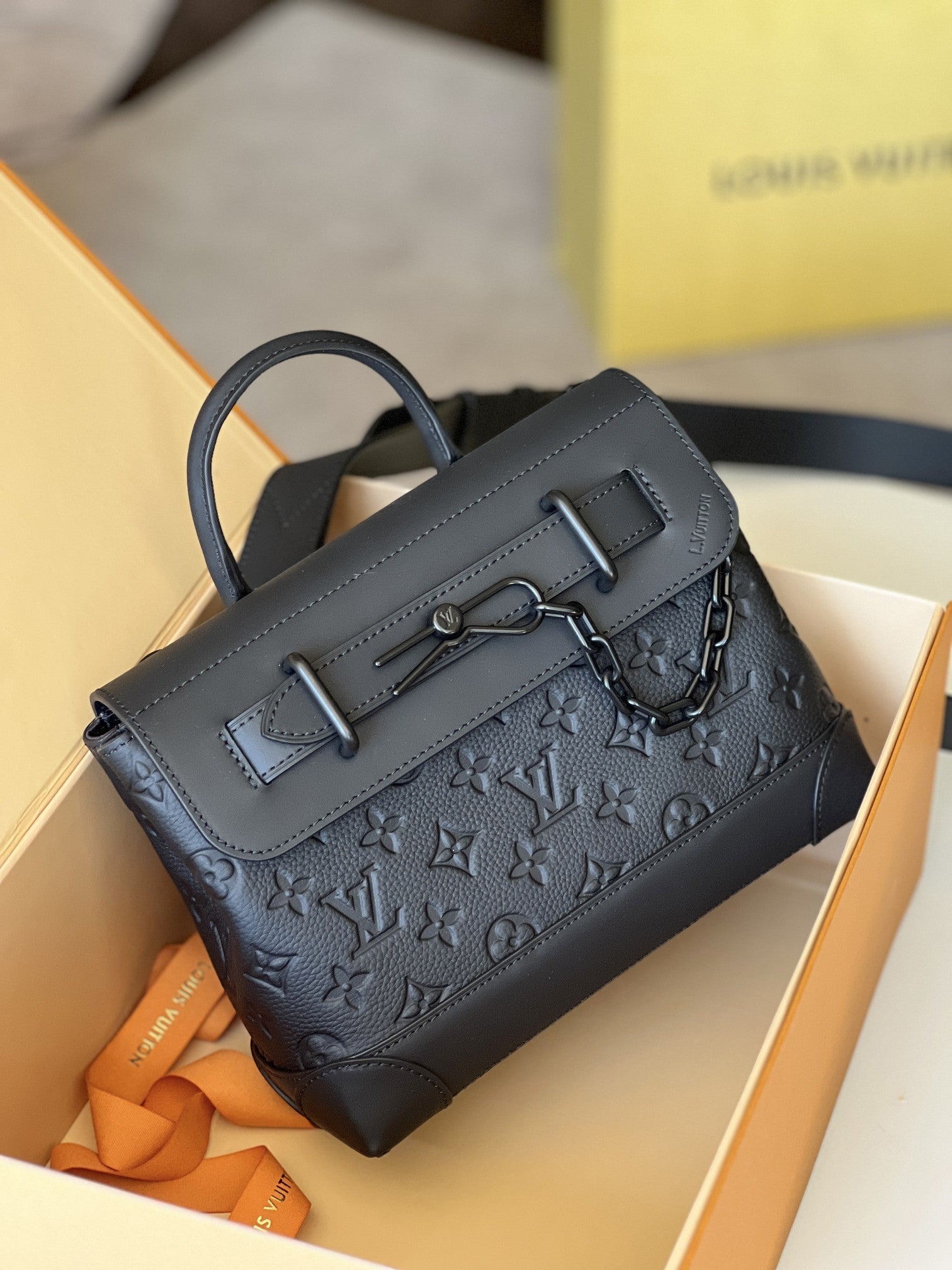 LV Steamer PM Bag 25cm Black Taurillon Monogram Leather mysite