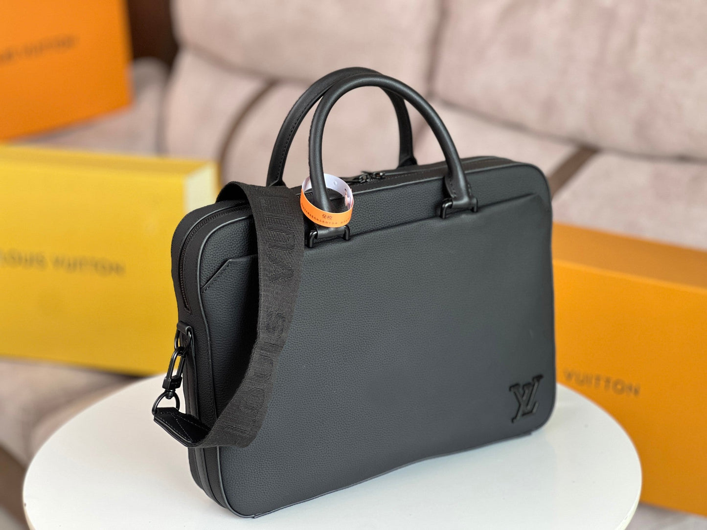 LV Pilot Briefcase 39cm Black Cowhide 257876 mysite