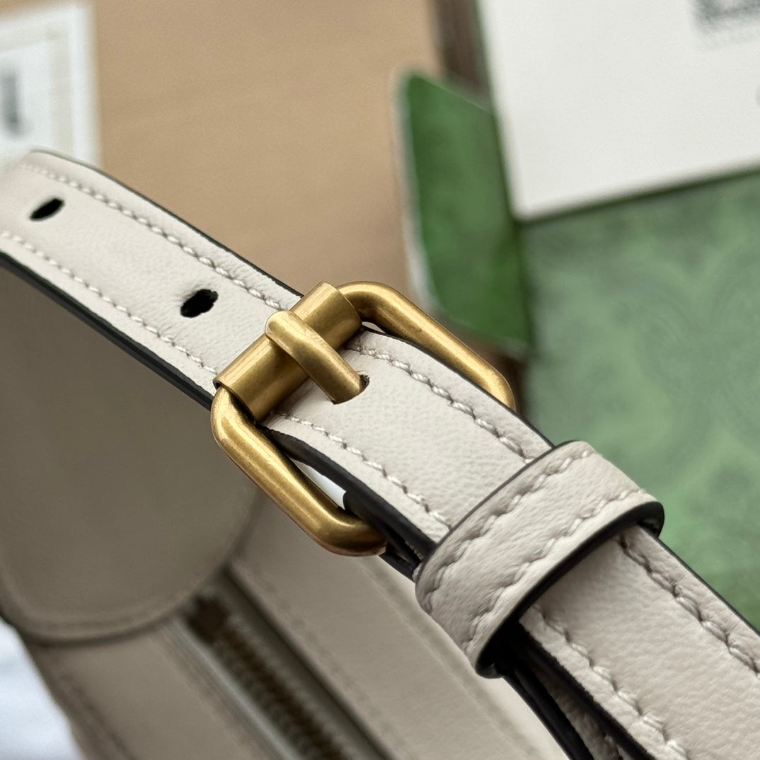 gg marmont half-moon shaped 21cm white calfskin gold hardware mysite