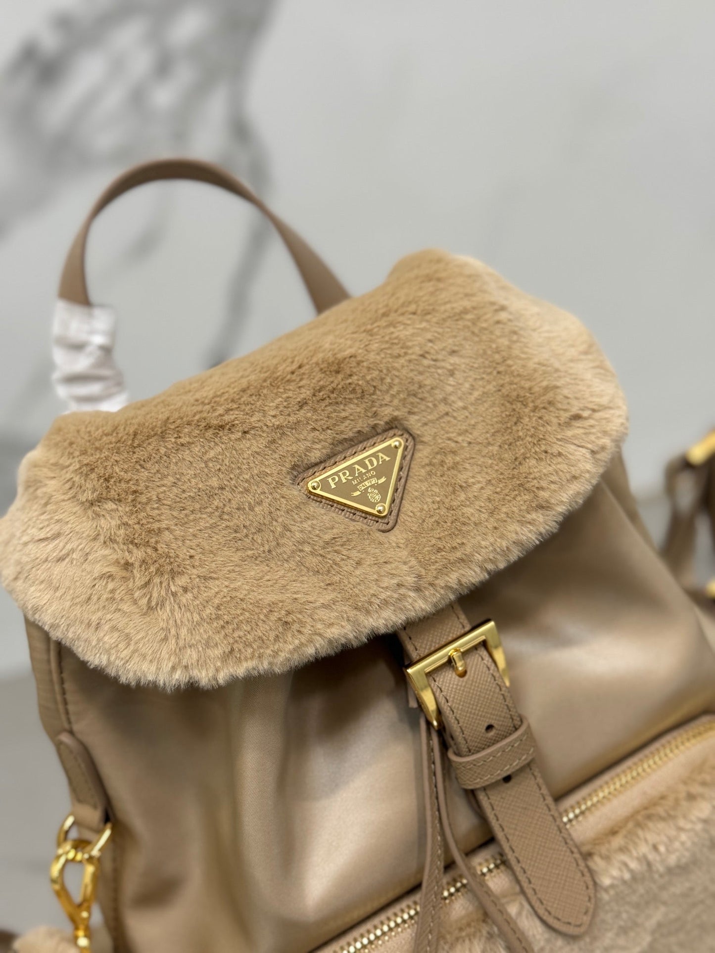 BACKPACK 25 IN BEIGE PARACHUTE FABRIC AND RABBIT FUR mysite