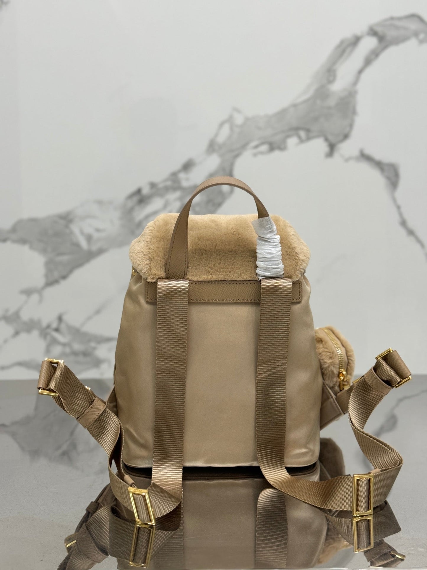 BACKPACK 25 IN BEIGE PARACHUTE FABRIC AND RABBIT FUR mysite