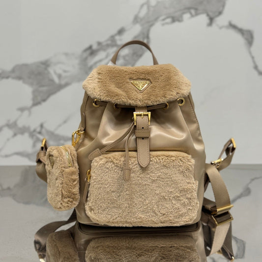 BACKPACK 25 IN BEIGE PARACHUTE FABRIC AND RABBIT FUR mysite