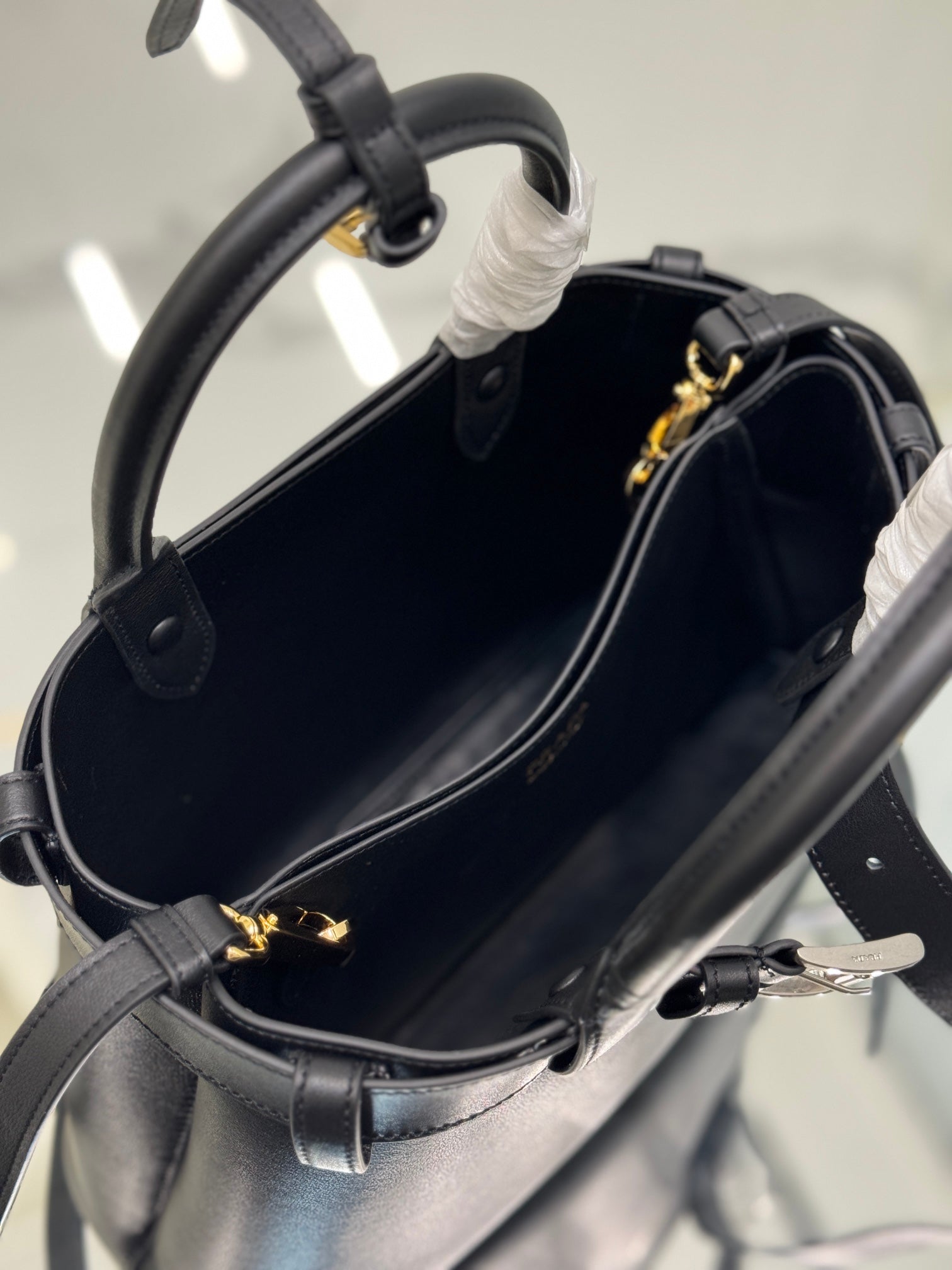 TOTE BAG WITH BELT 32 IN BLACK IMPORTED CALFSKIN mysite