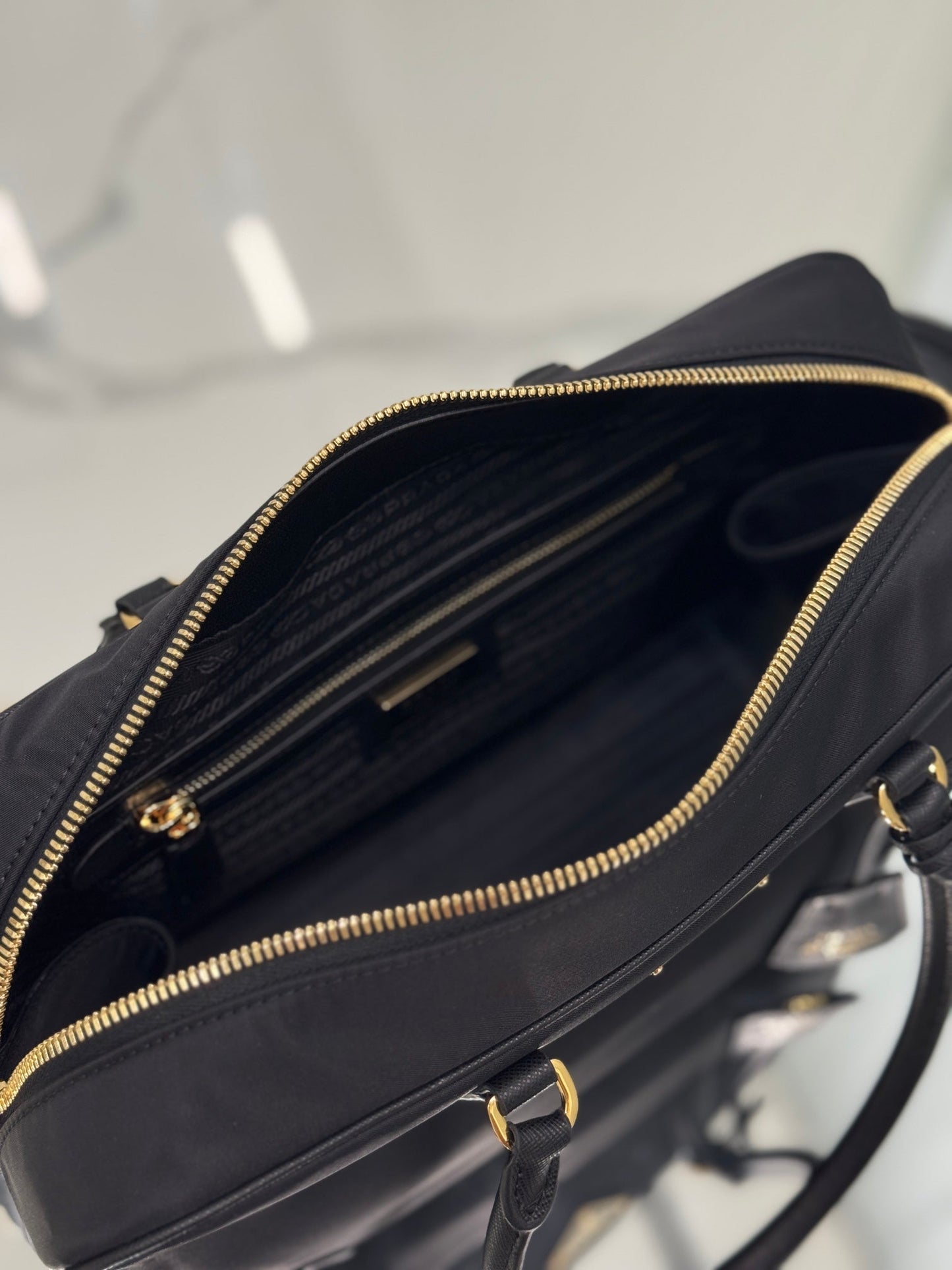 LARGE TOP HANDLE BAG 35 IN BLACK NYLON AND CALFSKIN TRIM mysite