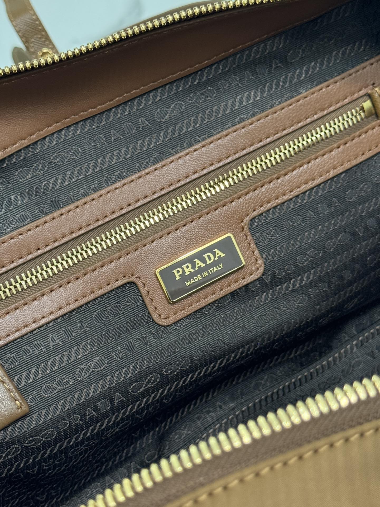 MEDIUM TOP HANDLE BAG 30 IN CHERRY WOOD NYLON AND CALFSKIN TRIM mysite