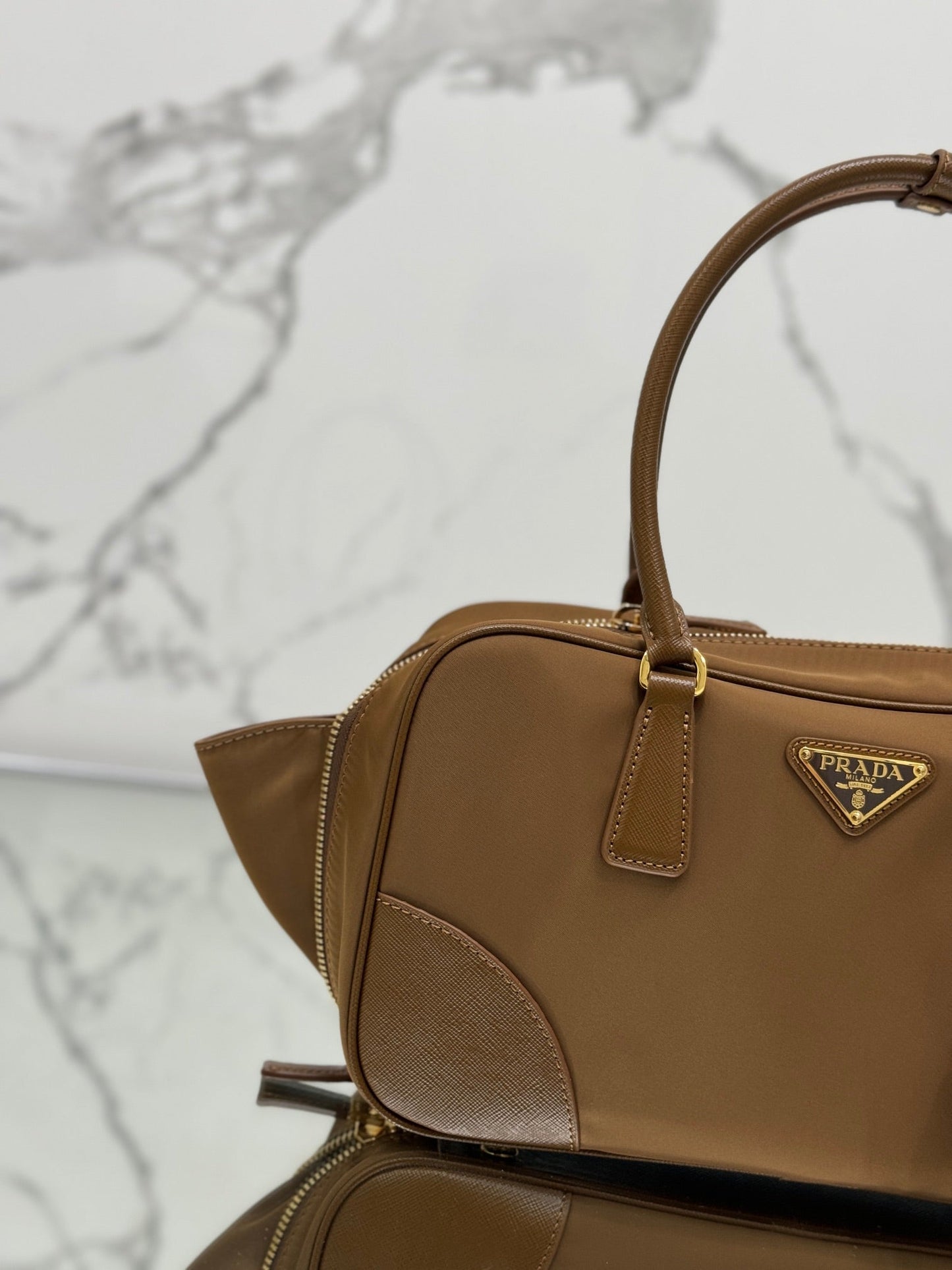 MEDIUM TOP HANDLE BAG 30 IN CHERRY WOOD NYLON AND CALFSKIN TRIM mysite