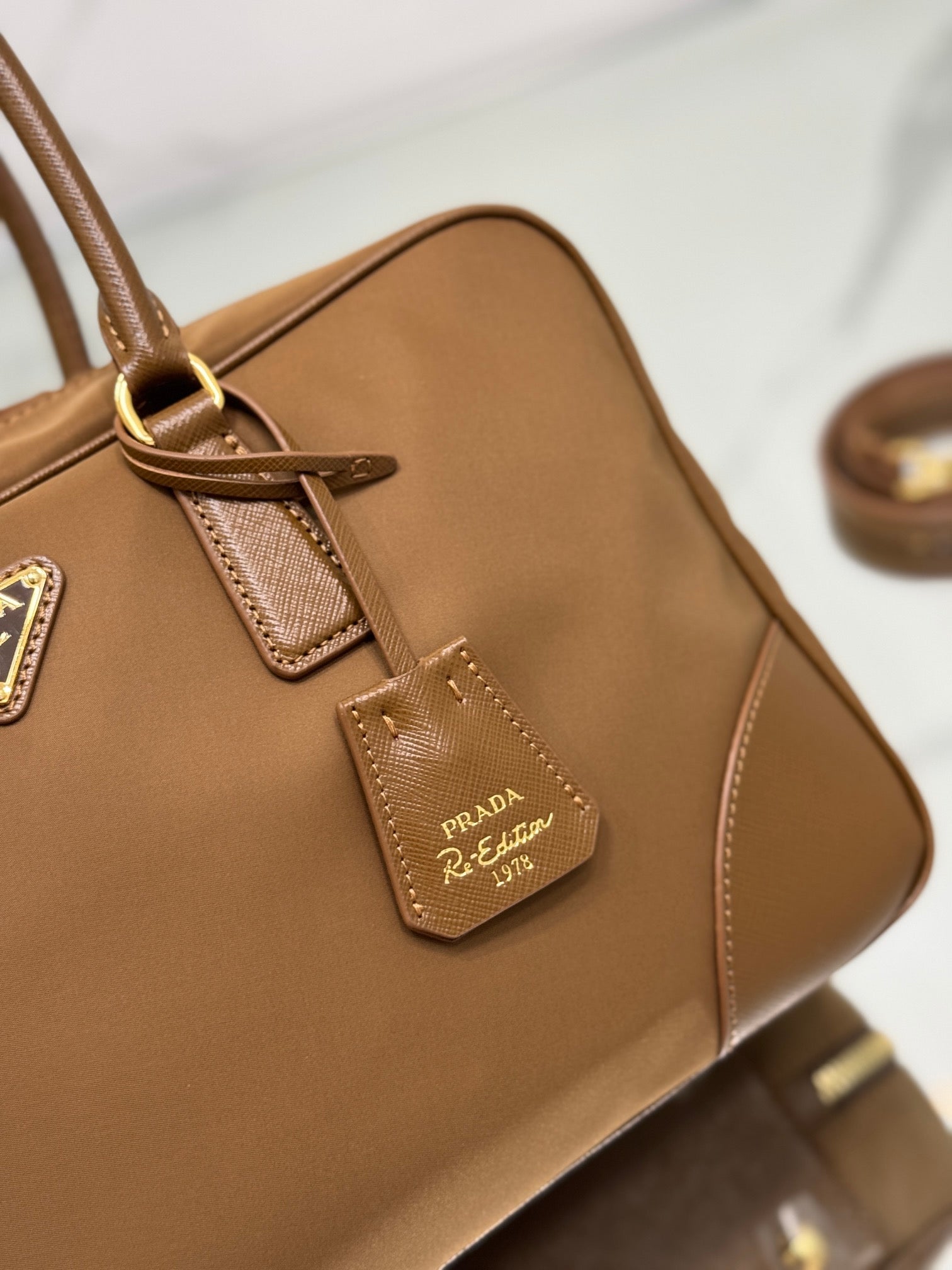 LARGE TOP HANDLE BAG 35 IN CHERRY WOOD NYLON AND CALFSKIN TRIM mysite