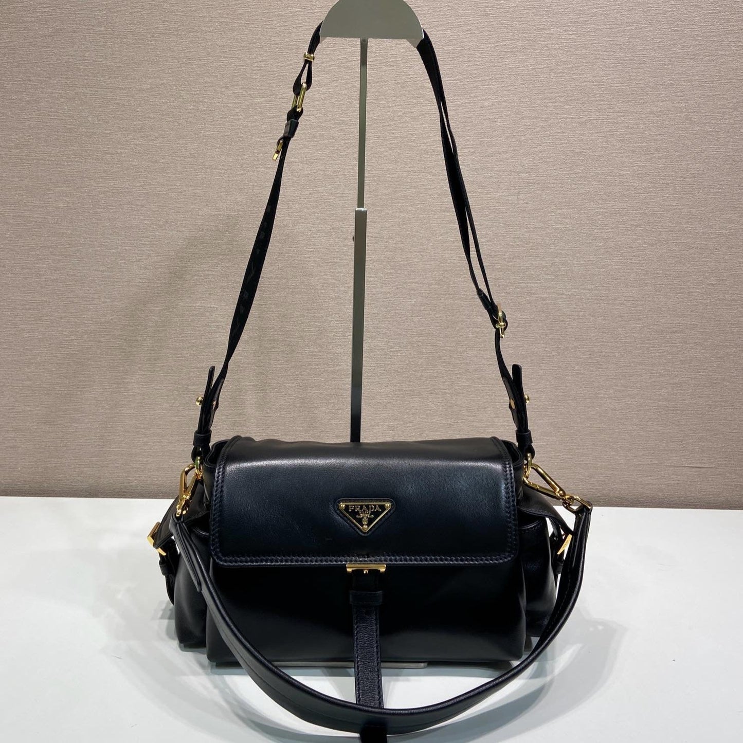 PRA Shoulder Bag Black Sheepskin 341130 mysite