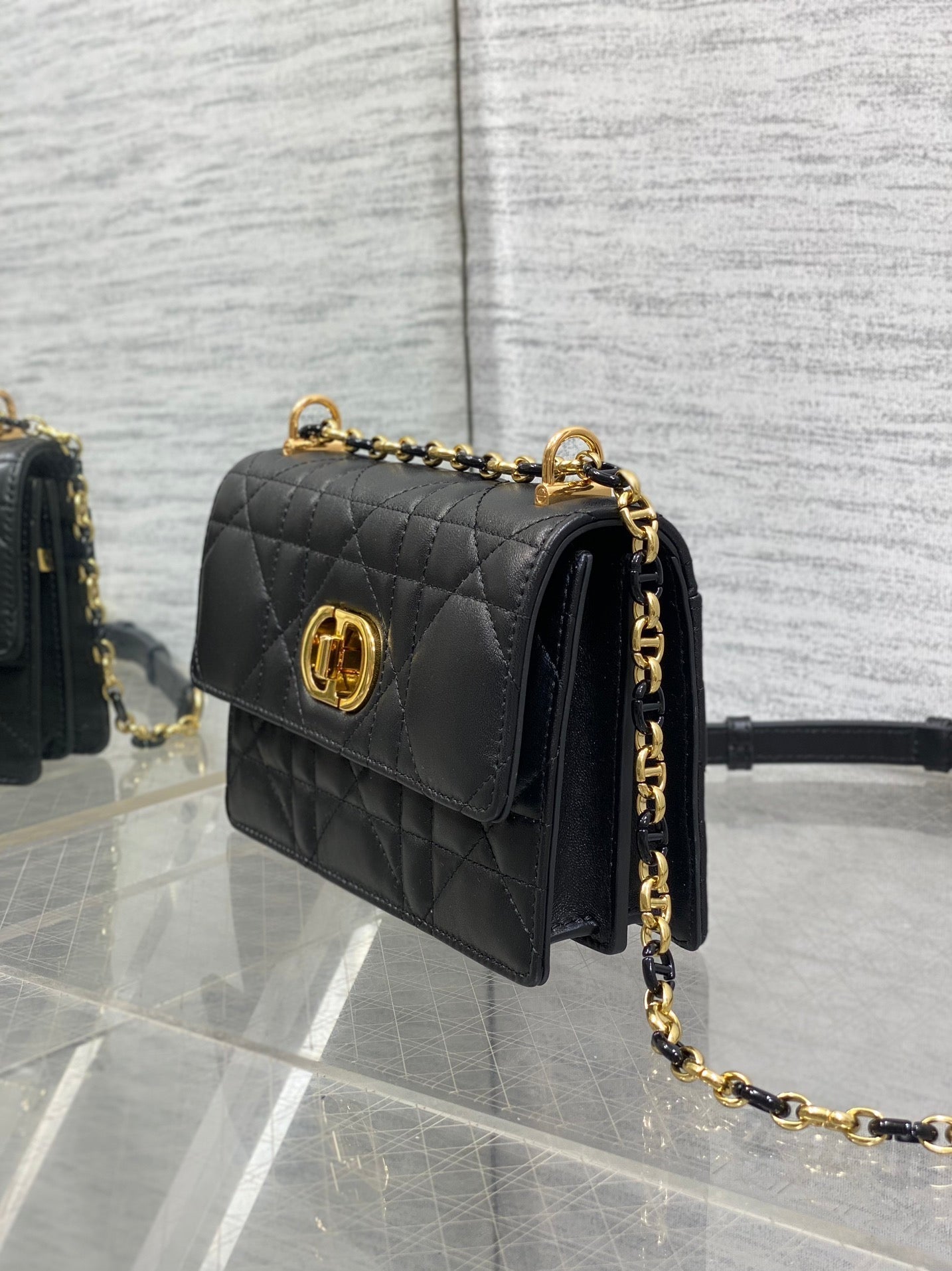 CD Miss Caro 17 Bag Black Calfskin 226490 mysite