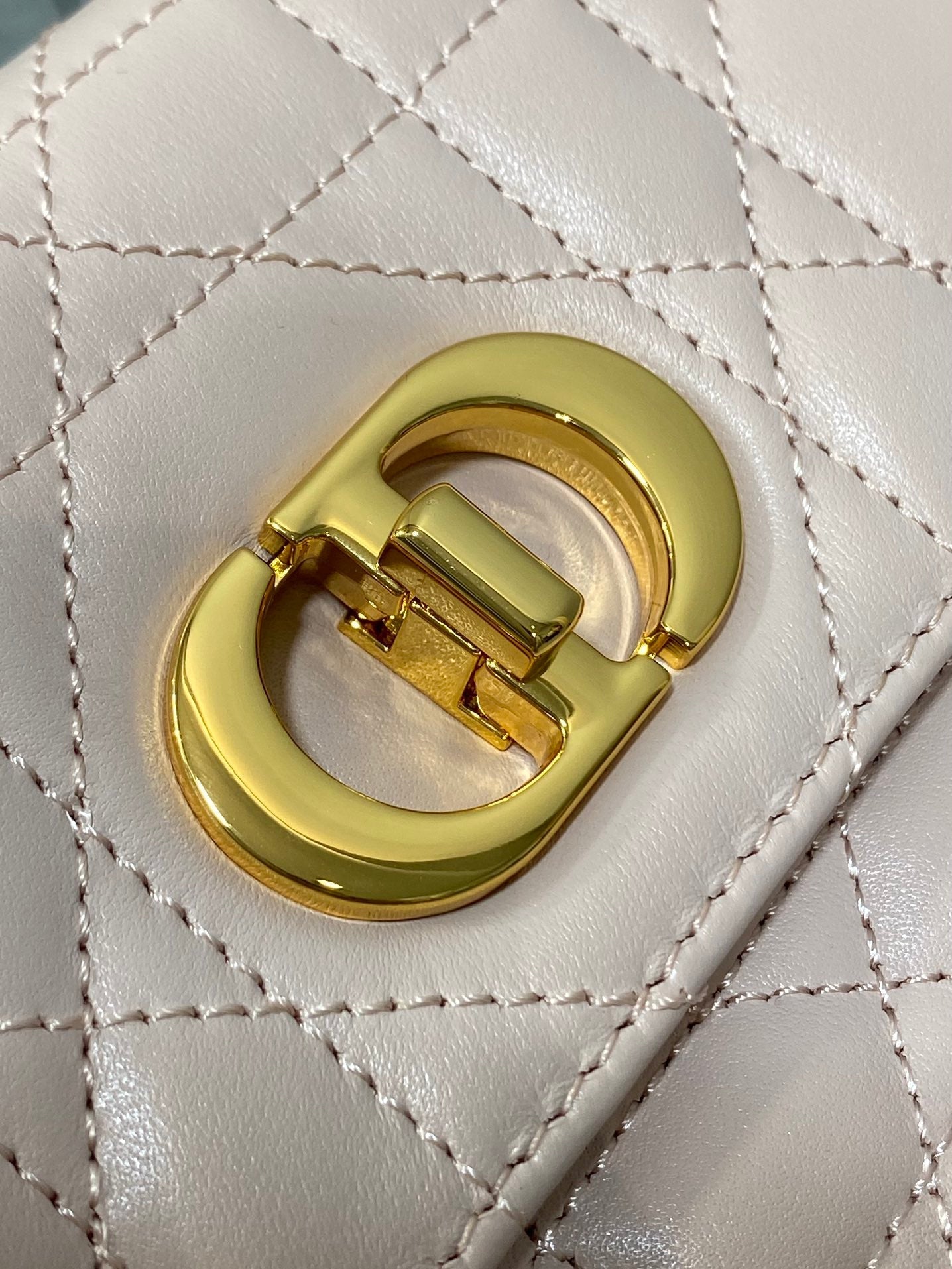 CD Miss Caro 17 Bag Pink Calfskin 226492 mysite