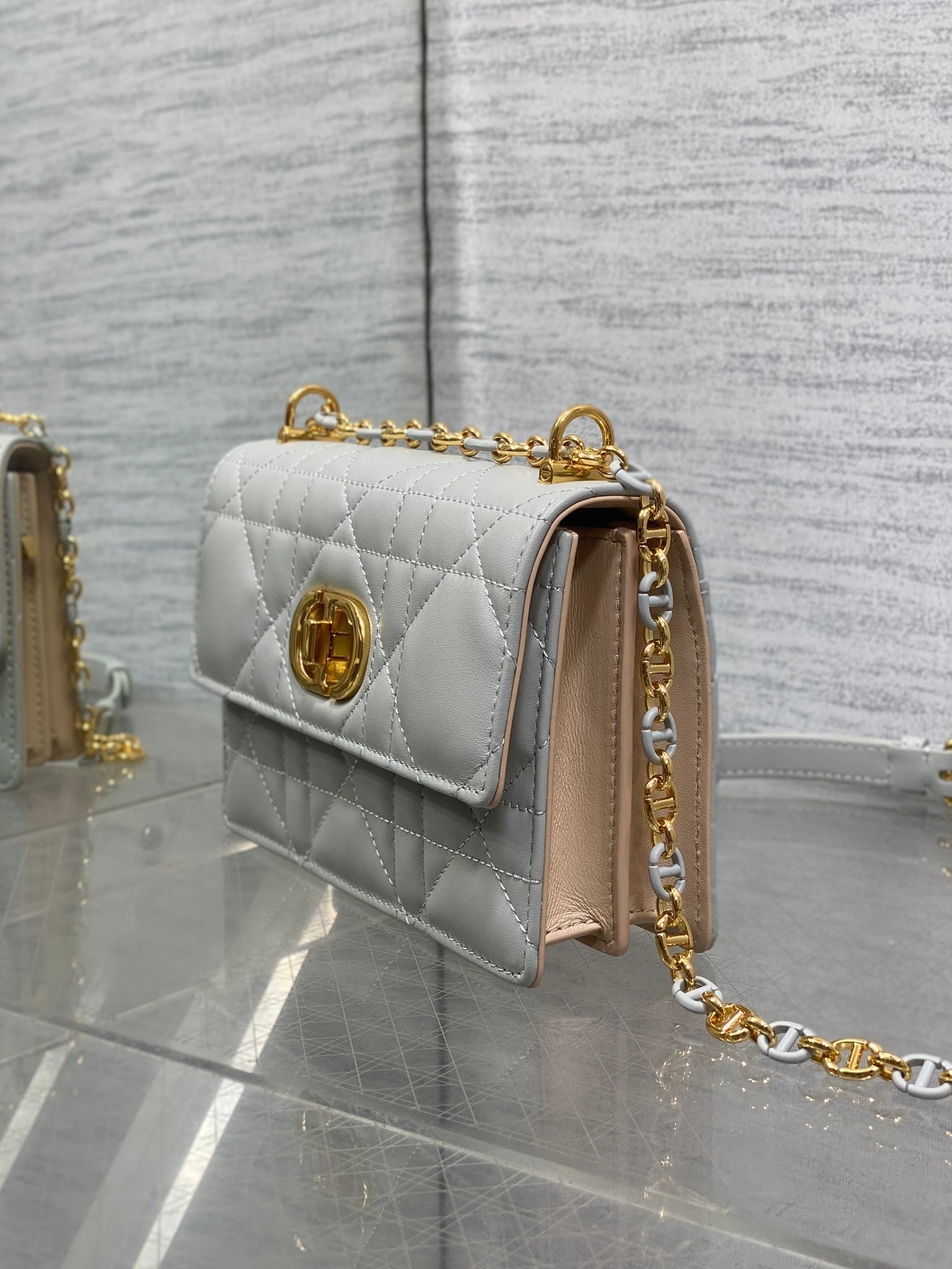 CD Miss Caro 17 Bag Ivory Calfskin 229252 mysite