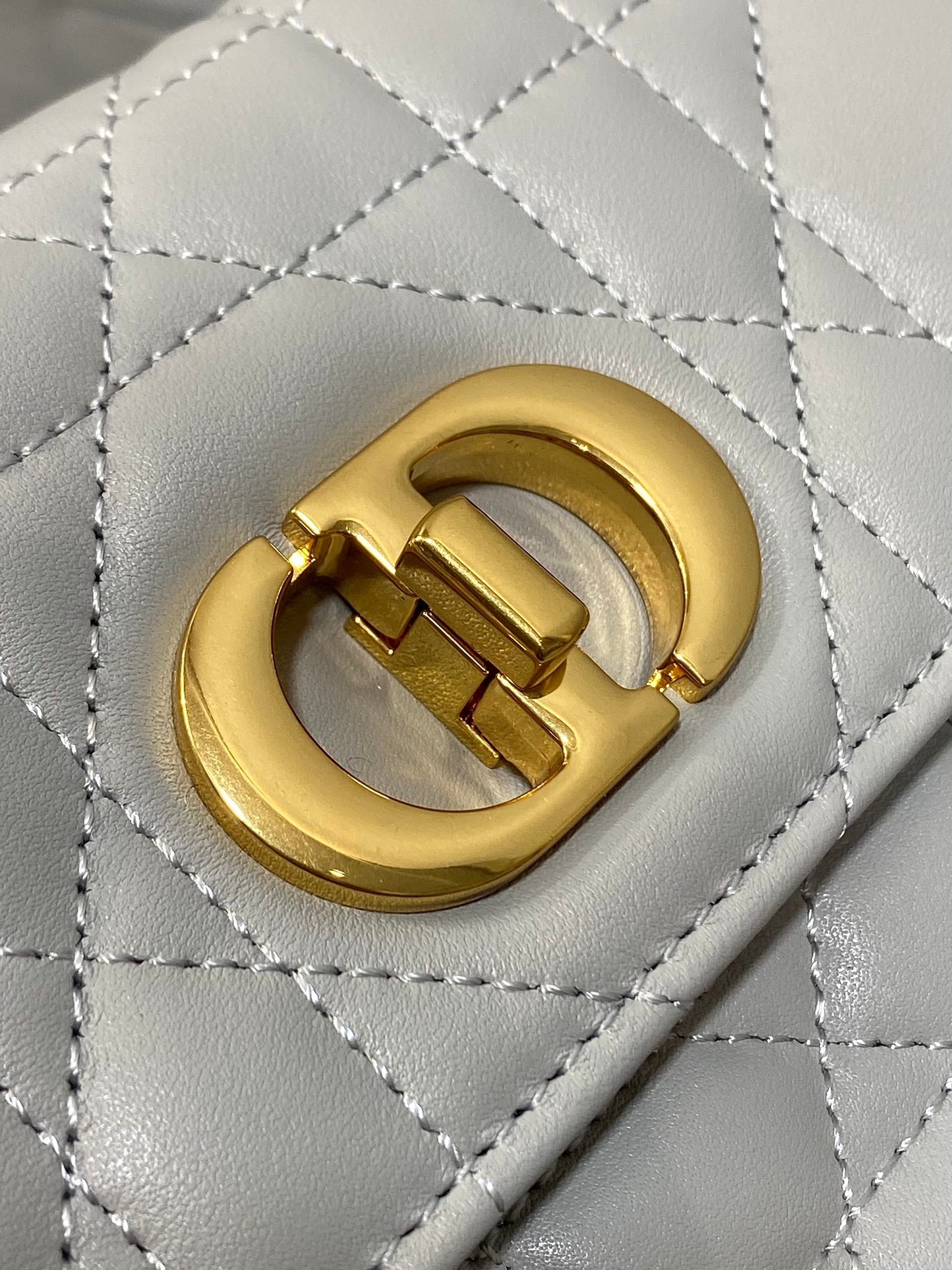 CD Miss Caro 17 Bag Ivory Calfskin 229252 mysite