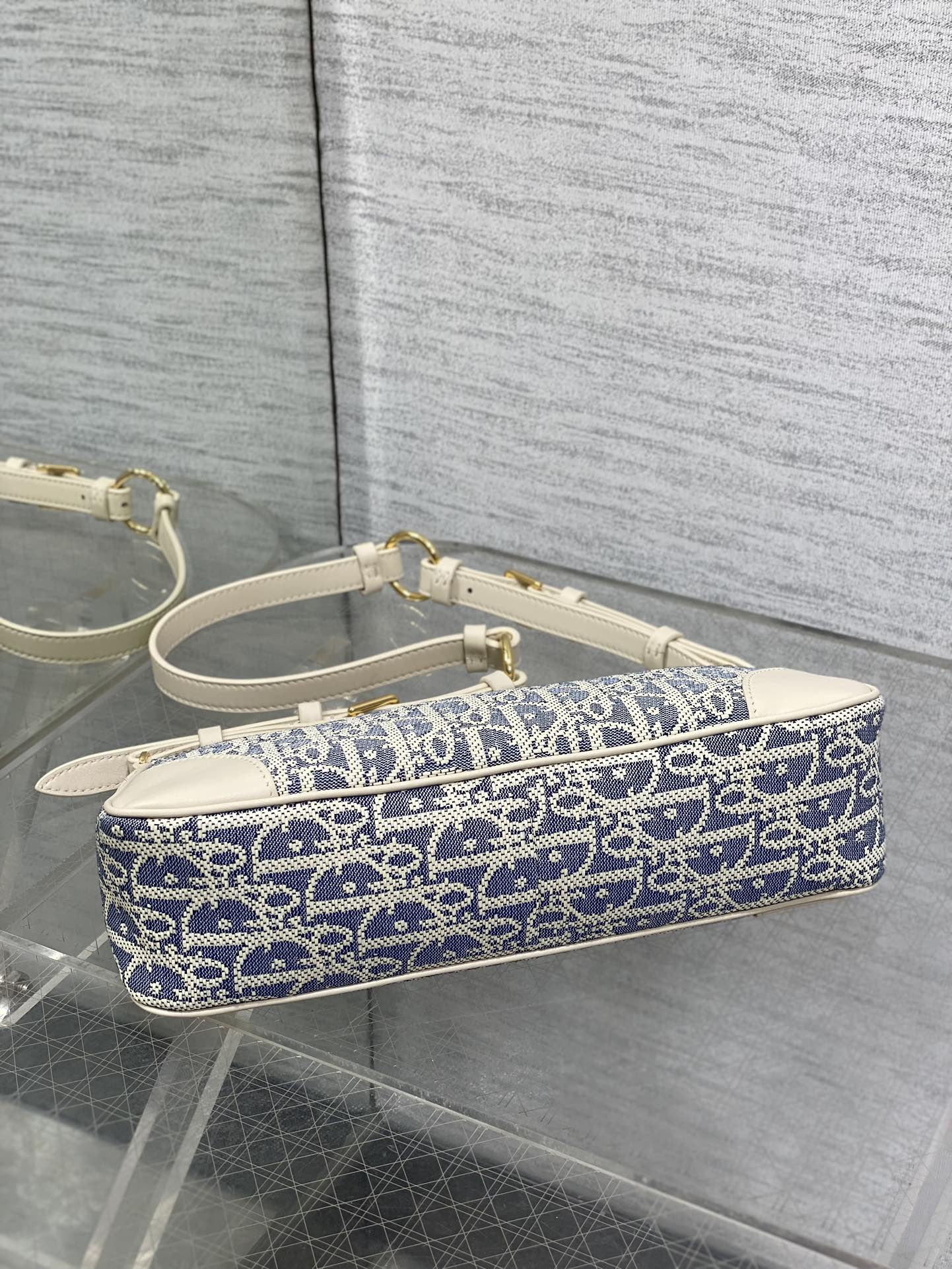 CD Cigale mini bag 26 blue raffia-effect fabric mysite