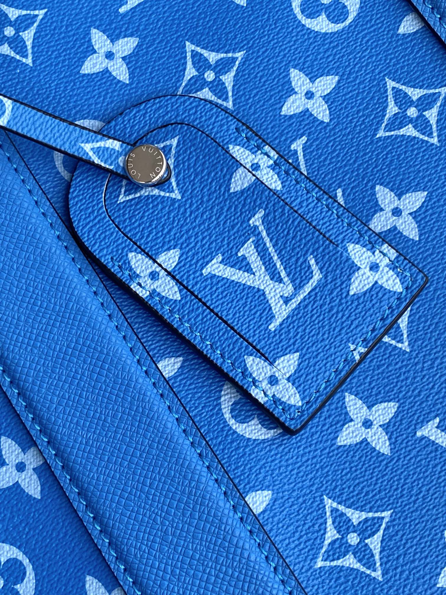 LV The Weekend Tote Bag 43cm Blue Monogram Canvas & Taïga Leather mysite
