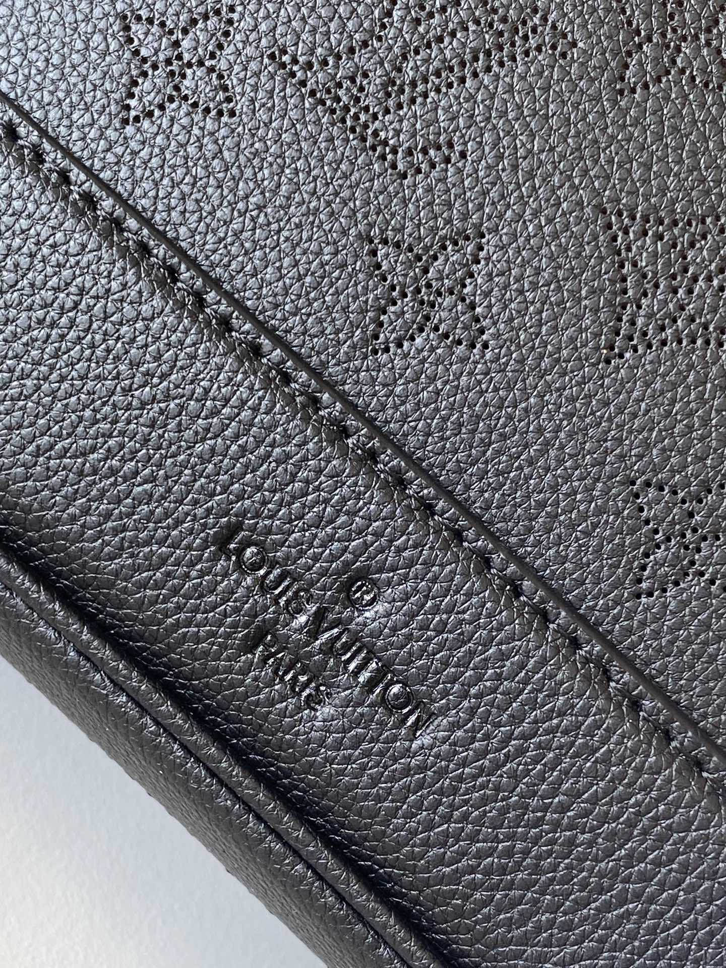 LV M12139 Flore Handbag 28cm Black Perforated Cowhide mysite