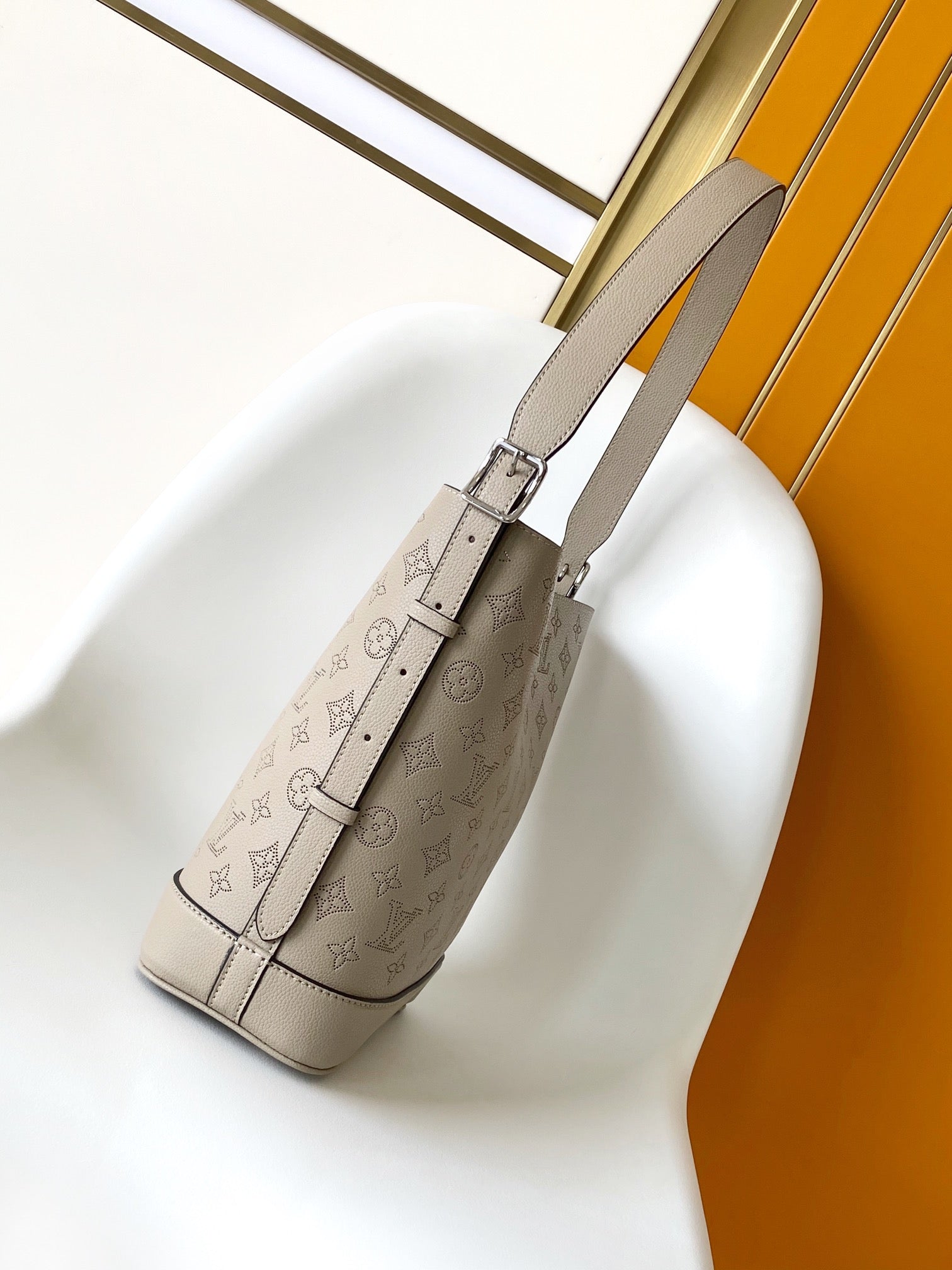 LV M12140 Flore Handbag 28cm Galet Gray Monogram Perforated Cowhide mysite