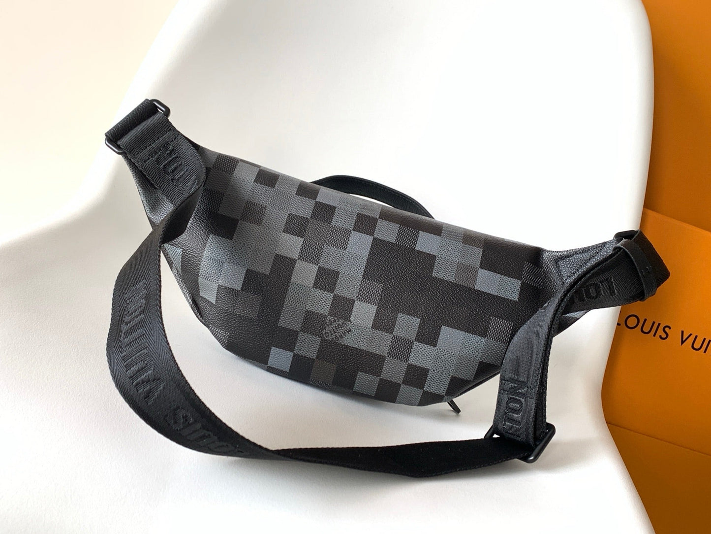 LV M14920 Rush Bumbag Black Damoflage Black Canvas & Cowhide mysite