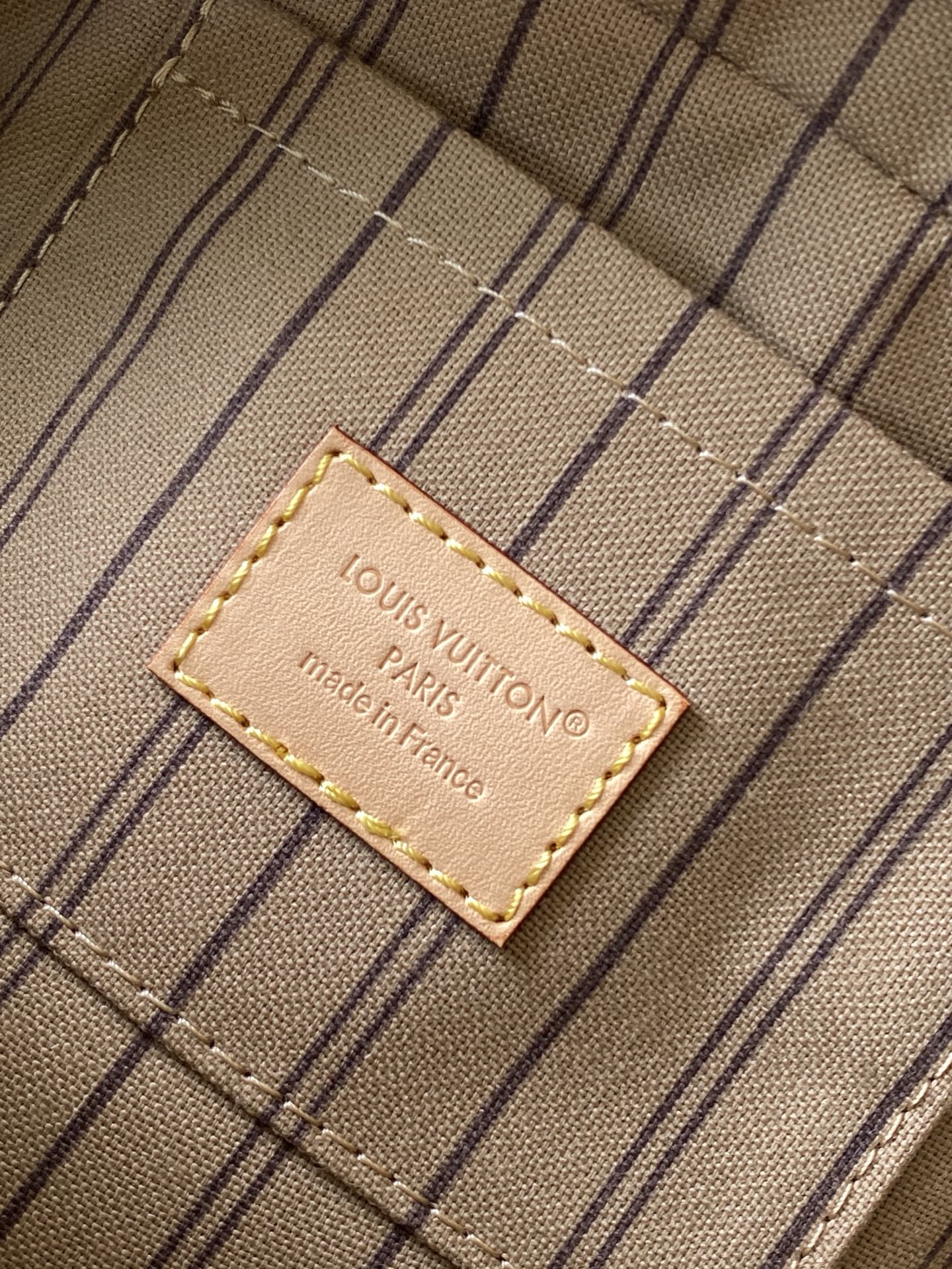 LV Hang On Handbag 26cm Brown Monogram Canvas GHW mysite