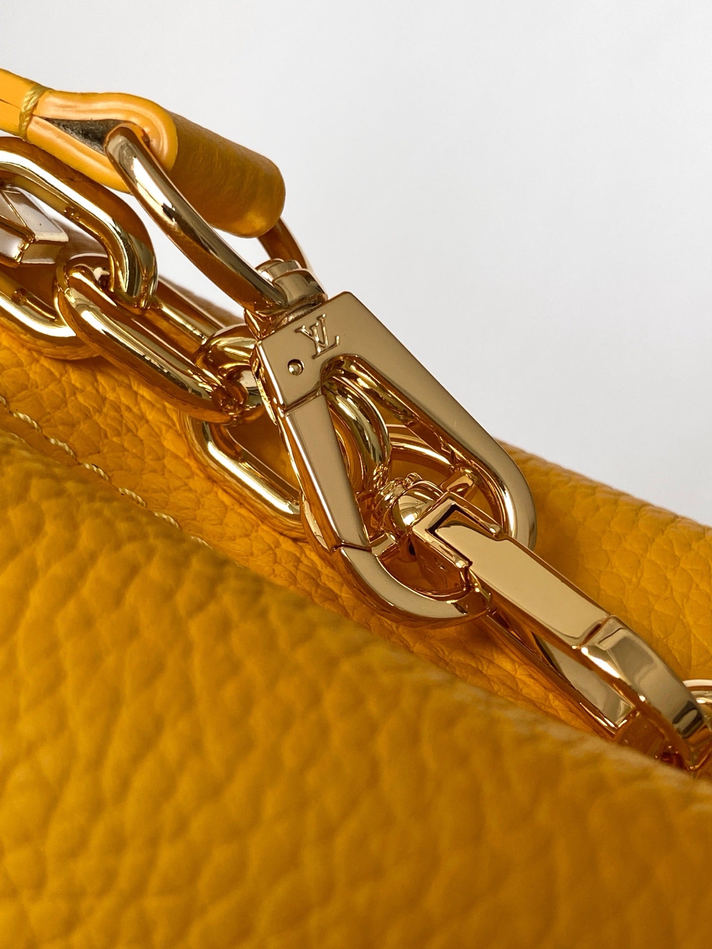 LV M25232 Capucines BB Handbag 21cm Orange Taurillon Cowhide  GHW mysite