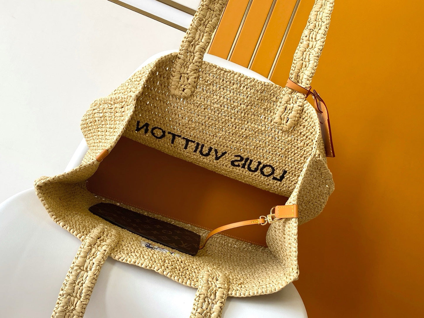 Summer Shopper Tote MM Beige Raffia & Cowhide mysite