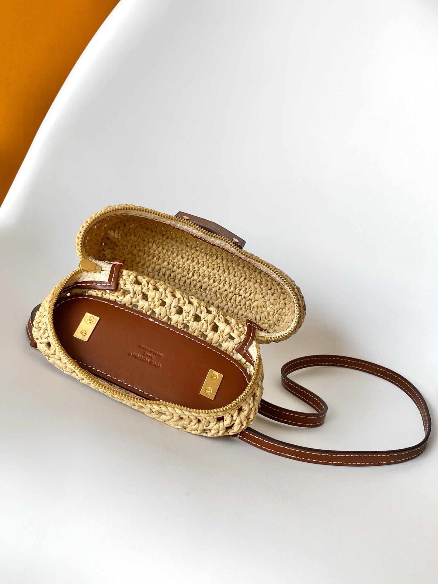 LV Vanity Chain Pouch 19cm Brown Raffia & Cowhide GHW mysite