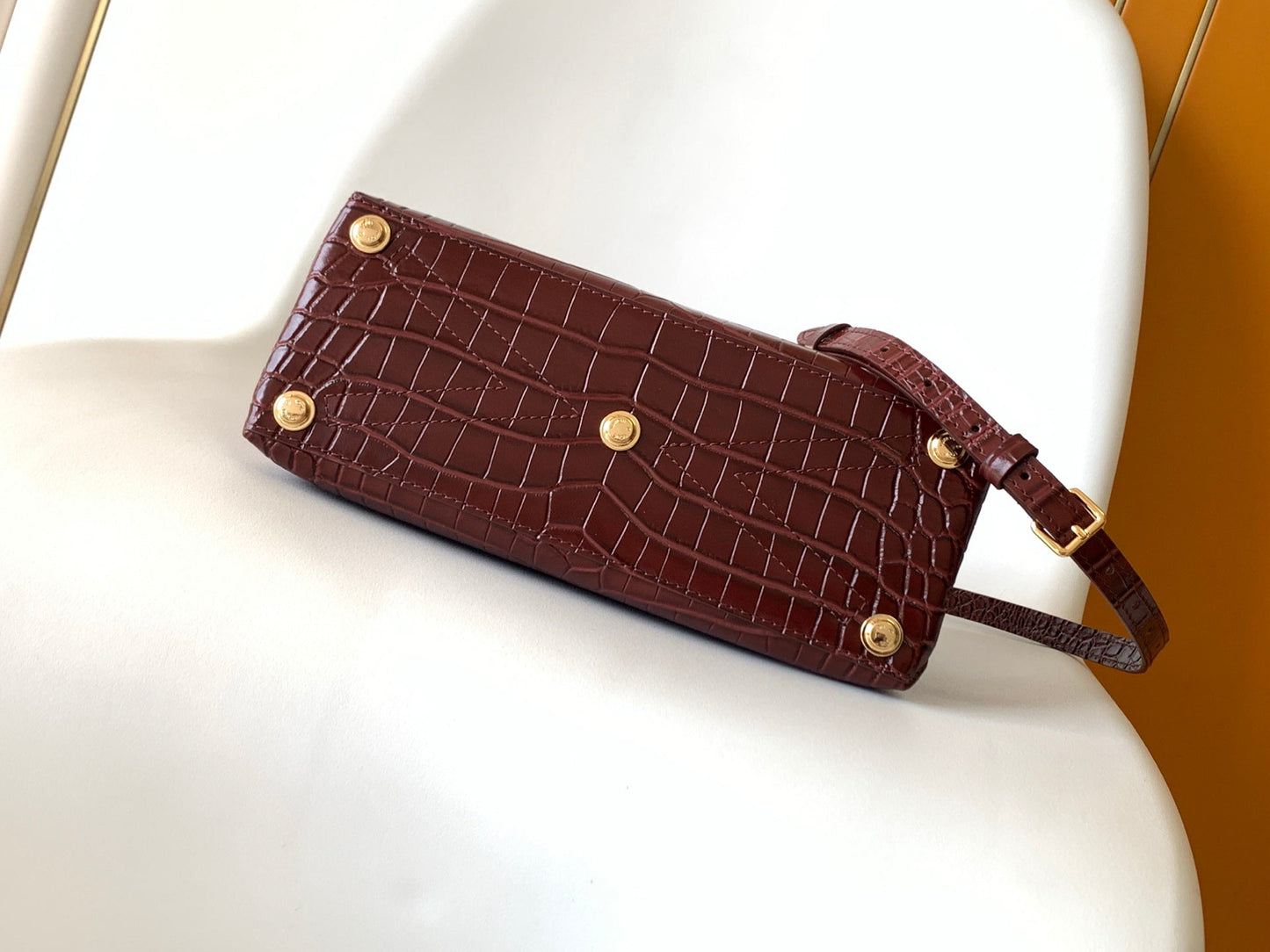 LV 25s Rose Des Vents Handbag 27cm Burgundy Crocodile GHW mysite