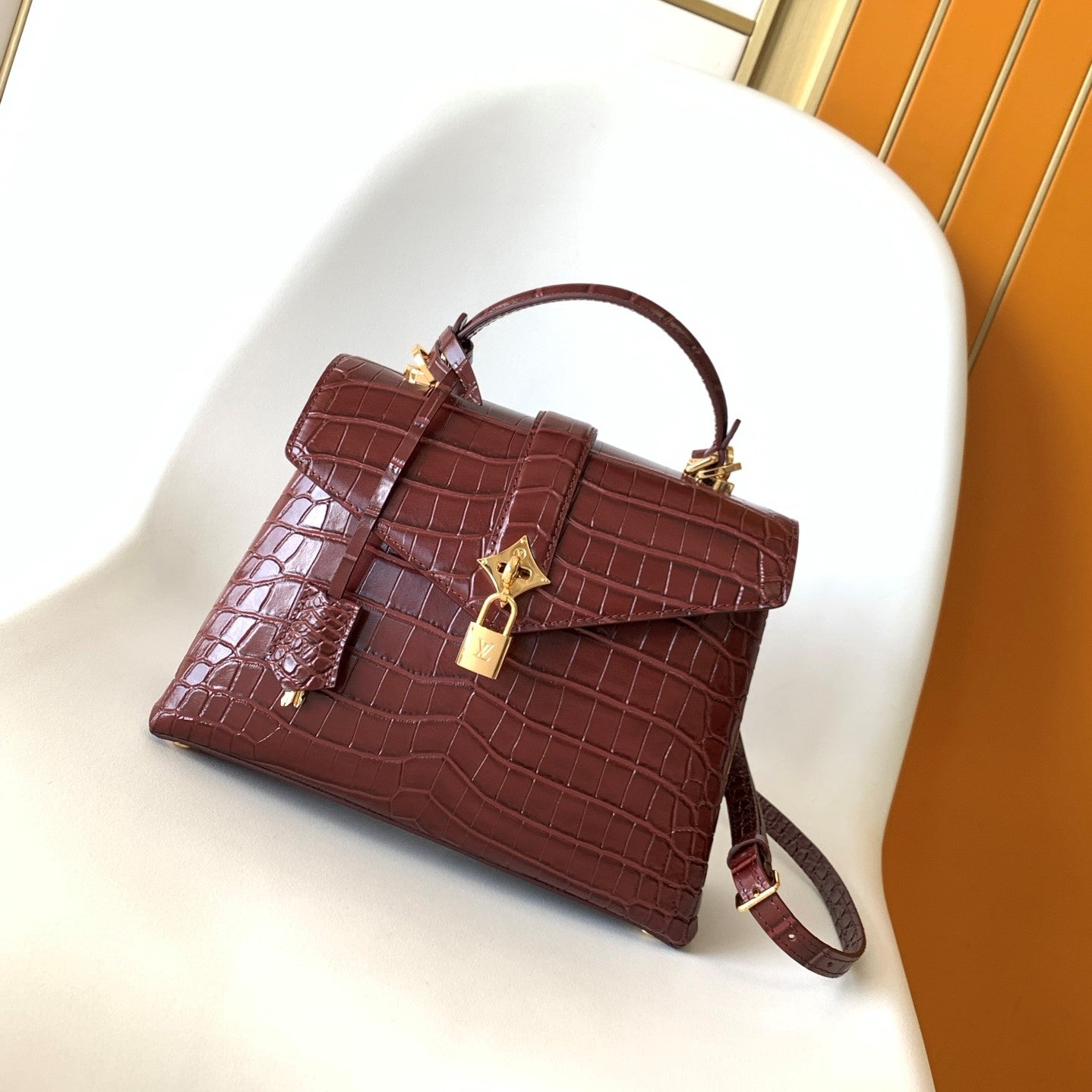LV 25s Rose Des Vents Handbag 27cm Burgundy Crocodile GHW mysite