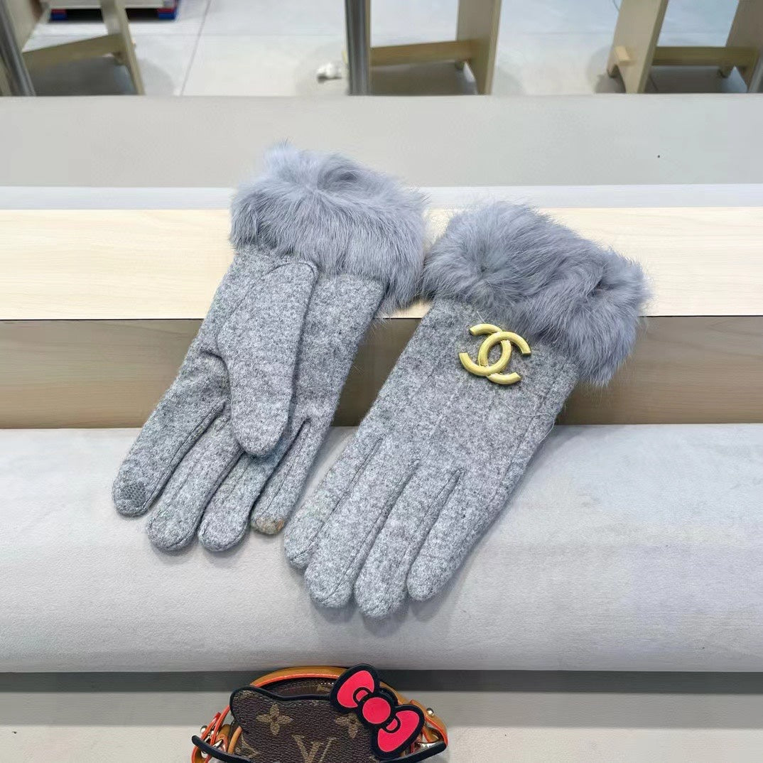 GLOVES IN COOL GRAY WOOL AND RABBIT FUR 417170 mysite