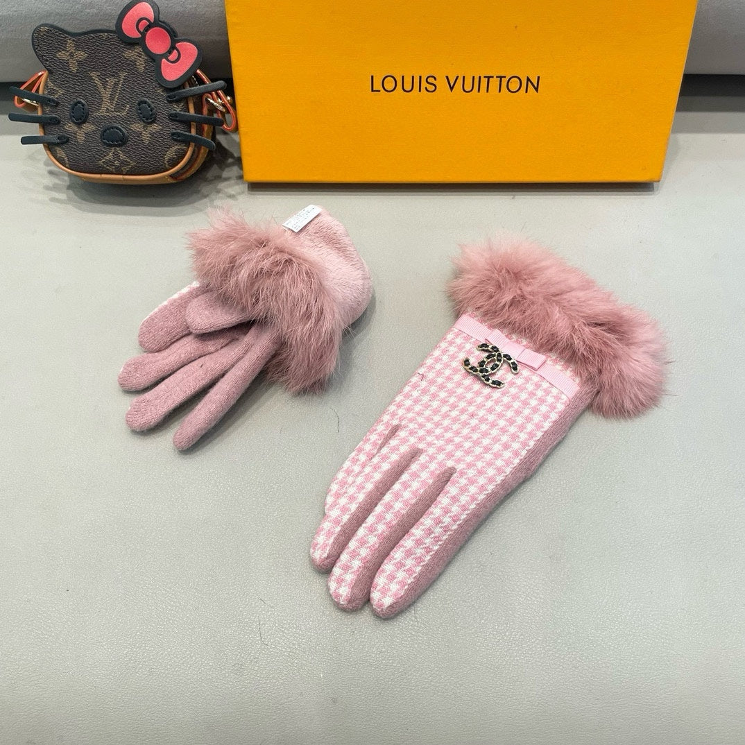 GLOVES IN PASTEL PINK MIX WHITE WOOL AND RABBIT FUR 417181 mysite