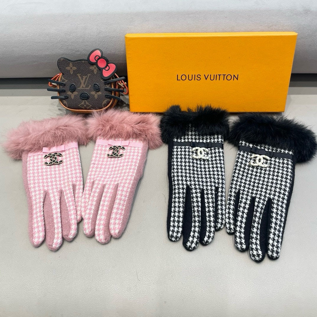 GLOVES IN PASTEL PINK MIX WHITE WOOL AND RABBIT FUR 417181 mysite