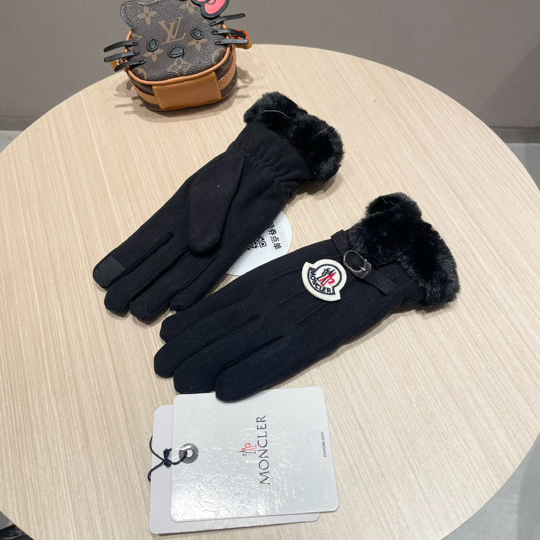GLOVES IN BLACK WOOL WITH RABBIT FUR 439079 mysite