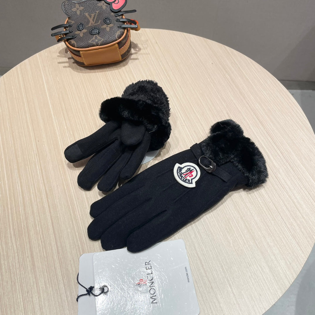GLOVES IN BLACK WOOL WITH RABBIT FUR 439079 mysite
