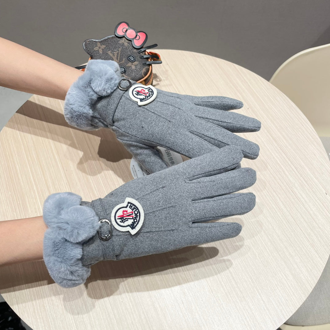 GLOVES IN COOL GRAY WOOL WITH RABBIT FUR 439080 mysite