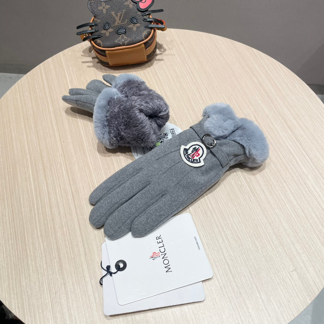 GLOVES IN COOL GRAY WOOL WITH RABBIT FUR 439080 mysite