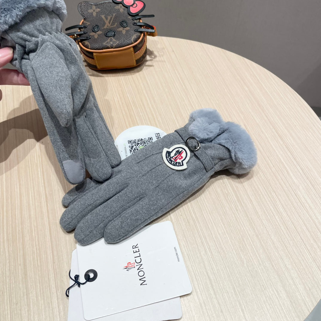 GLOVES IN COOL GRAY WOOL WITH RABBIT FUR 439080 mysite