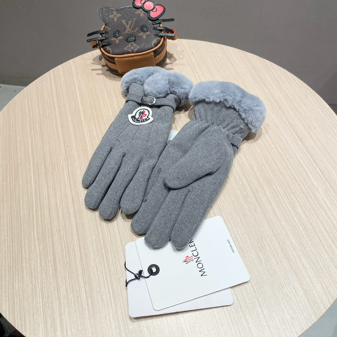 GLOVES IN COOL GRAY WOOL WITH RABBIT FUR 439080 mysite